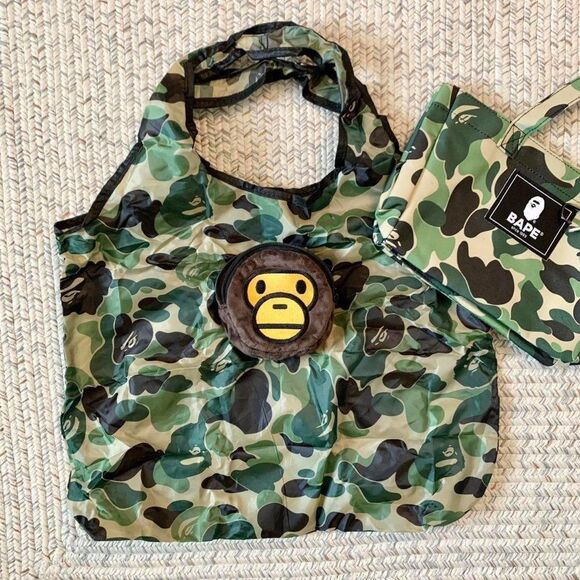 Baby Milo Tote Bag Bundle A Bathing Ape Bape Baby Milo Tote  Bundle of 2 A bathing ape bape baby Milo tote shoulder bag